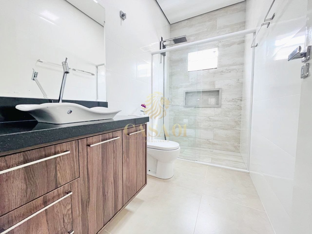 residential-/-home-3-quartos-200m2-greenville-cacoal-ro